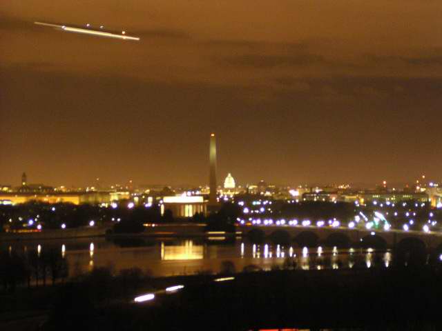 IntelDesk.com UFO over Washington